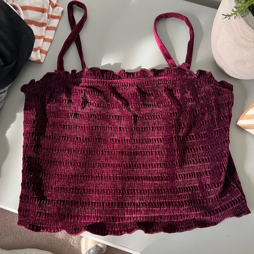 Crushed velvet cropped tank